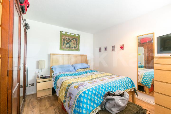 Located in the heart of Crouch End  close to all its boutiques and cafes  Crescent Road, Crouch End